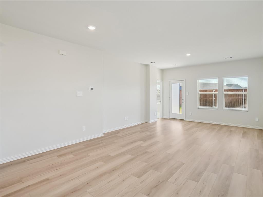 Lakehaven - Residential