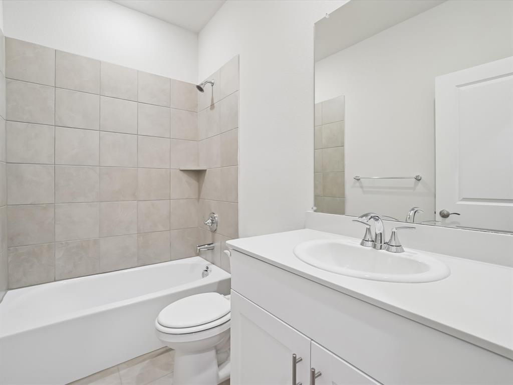 Lakehaven - Residential