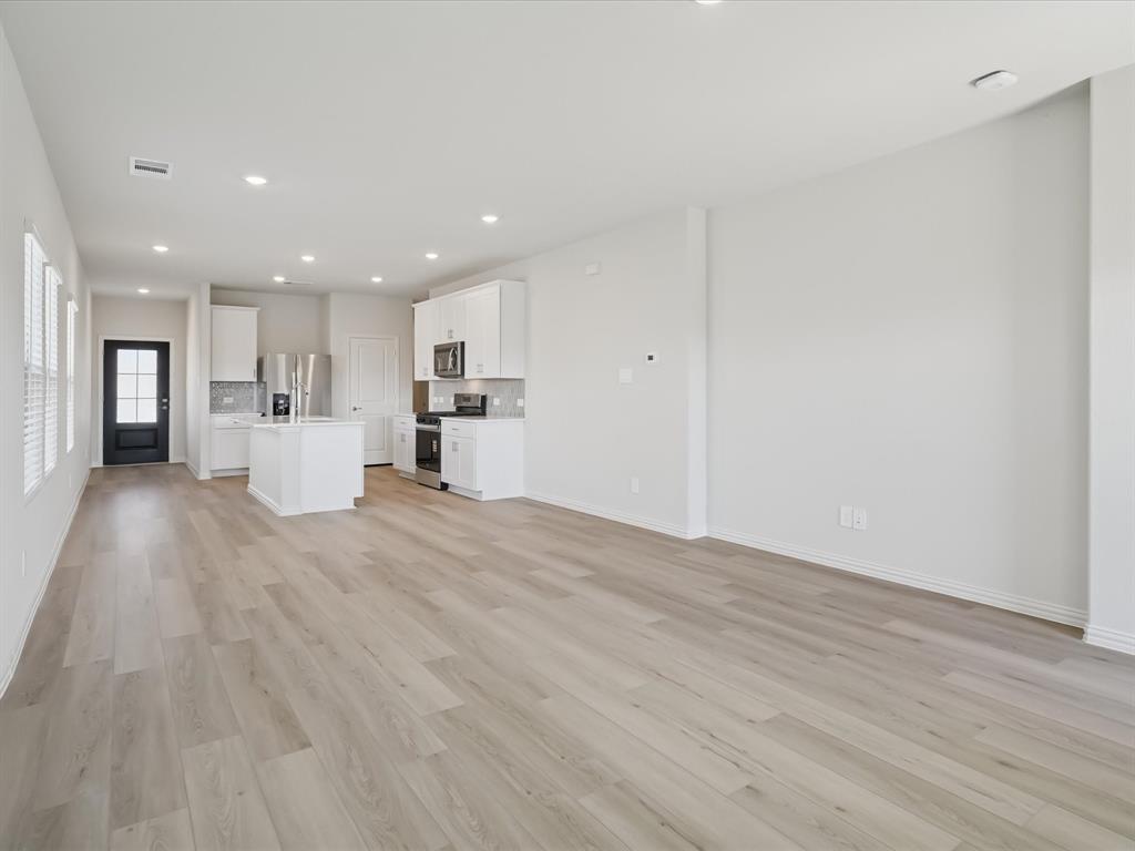 Lakehaven - Residential