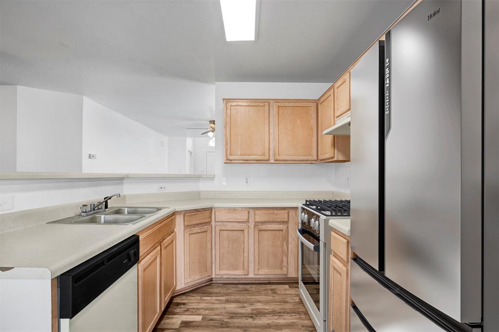 The Gardens Of Park North - Residential