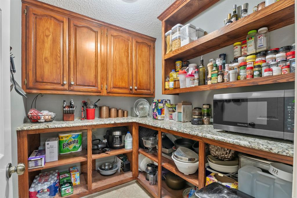 Anderson H - Residential