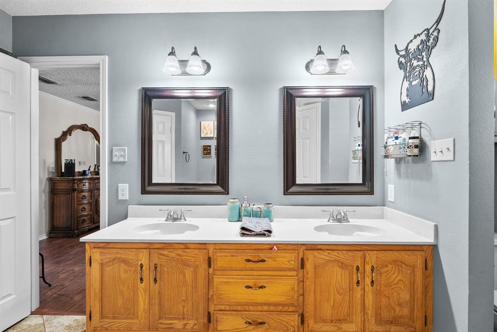 Anderson H - Residential