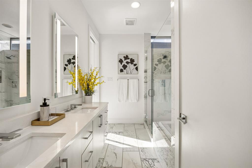 Dinsmore Court - Residential