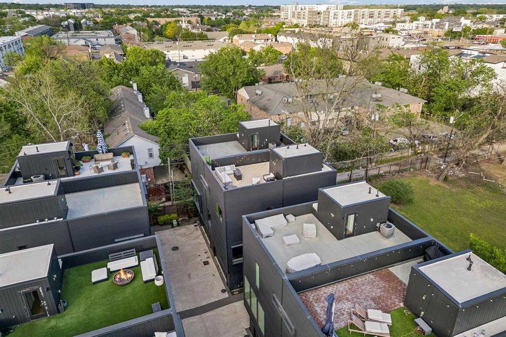 Dinsmore Court - Residential