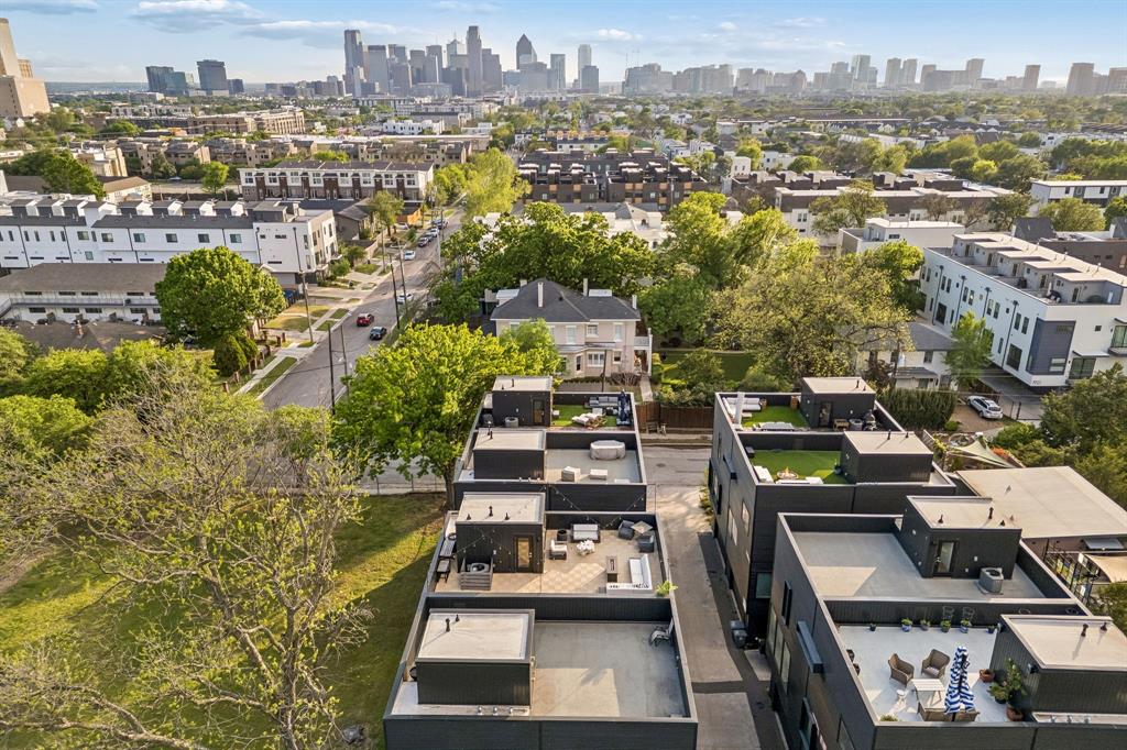 Dinsmore Court - Residential