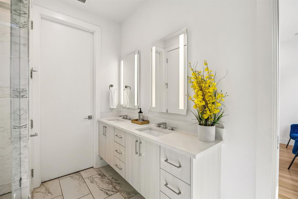 Dinsmore Court - Residential