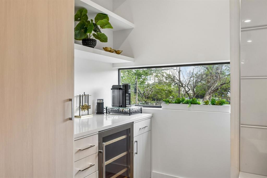 Dinsmore Court - Residential