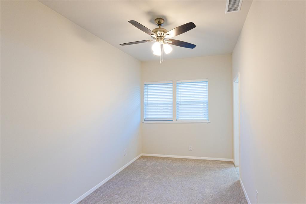 E H Rays - Residential Lease