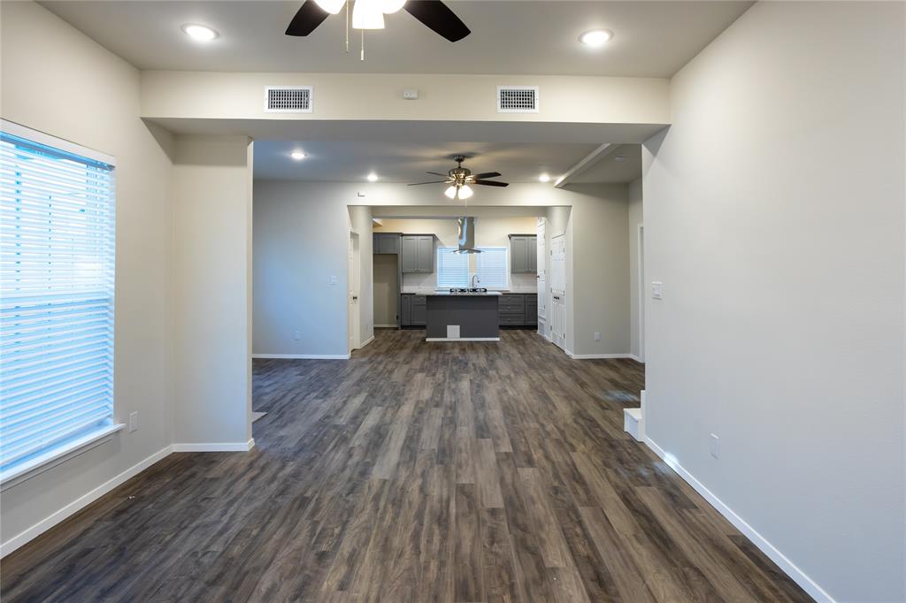 E H Rays - Residential Lease