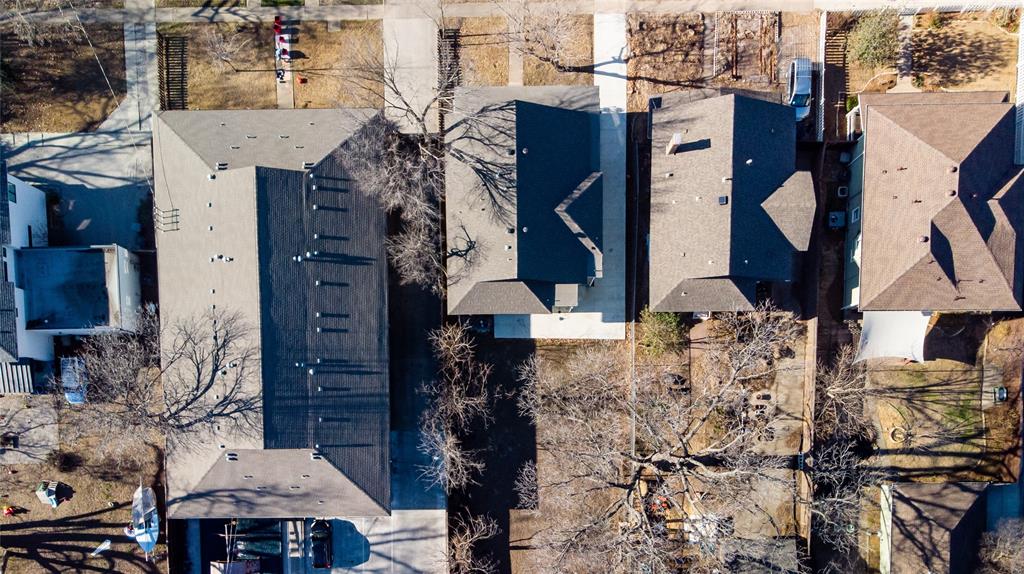 E H Rays - Residential Lease