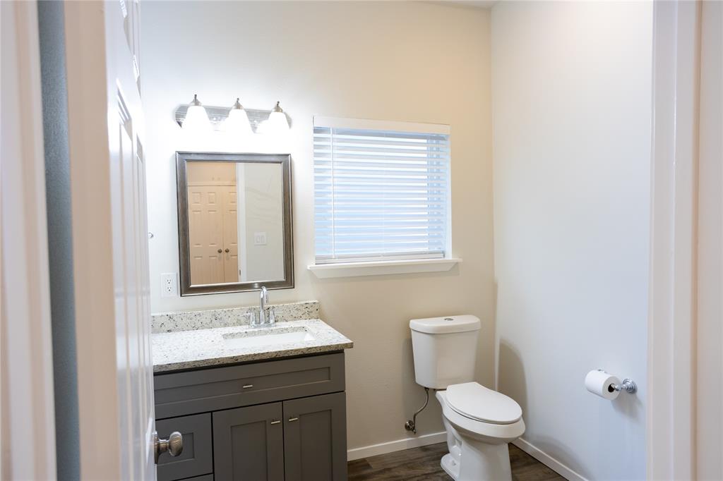 E H Rays - Residential Lease