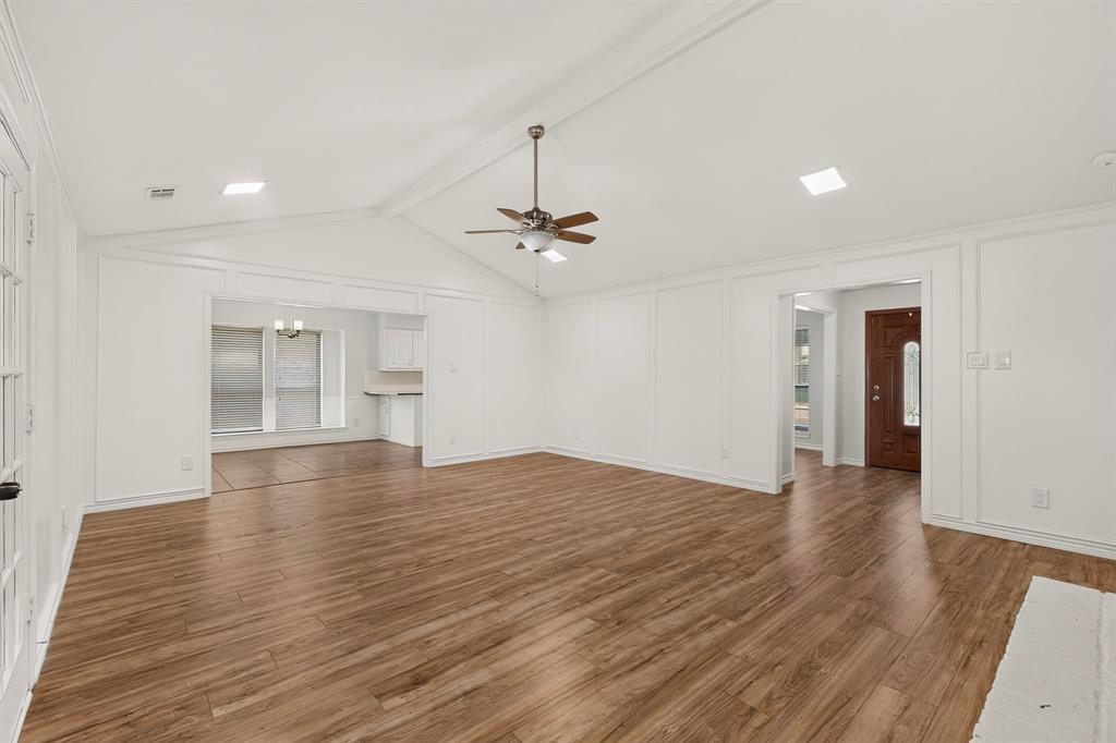 605 Palomar Lane