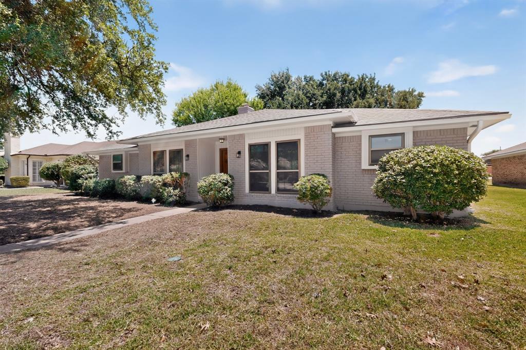 605 Palomar Lane