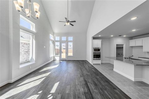 341 Gleneagles Drive Garland TX 75040