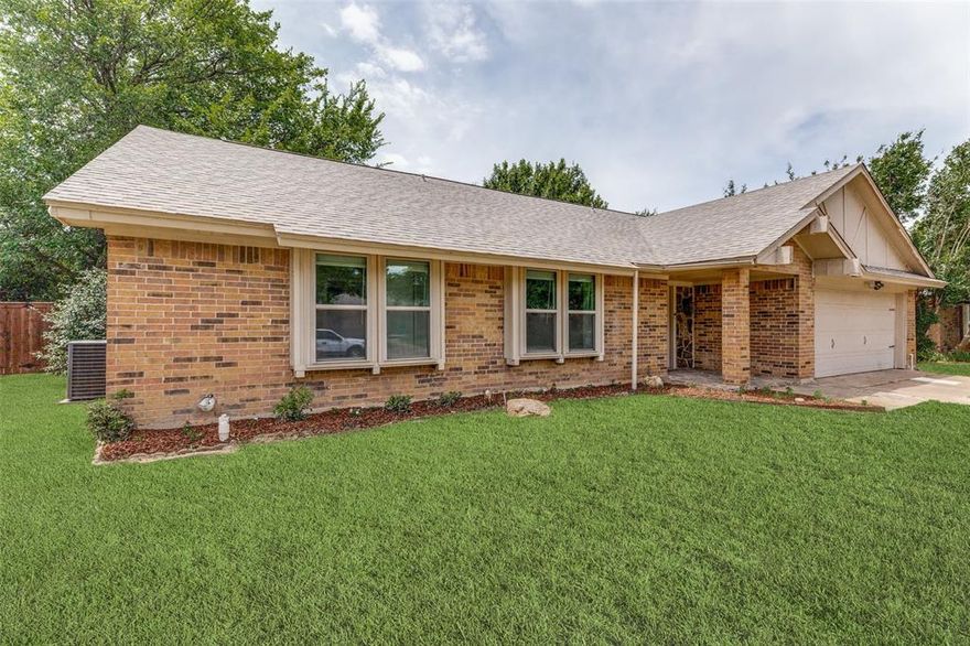 This beautifully updated three bedroom two bath is move-in ready and packed with features you will love! Enjoy your own backyard retreat with a sparkling pool and a Cowtown covered patio designed to keep the outdoor space cooler and more comfortable year-round. Inside the home features a stylish Drybar, updated finishes in an inviting living space perfect for entertaining or everyday living. Major updates include warrantied foundation work, new roof, and water heater adding added peace of mind for the next owner. Centrally located, near everything Fort Worth has to offer – shopping, dining, entertainment, and only 15 minutes from TCU. This home has it all. Don’t miss this opportunity!