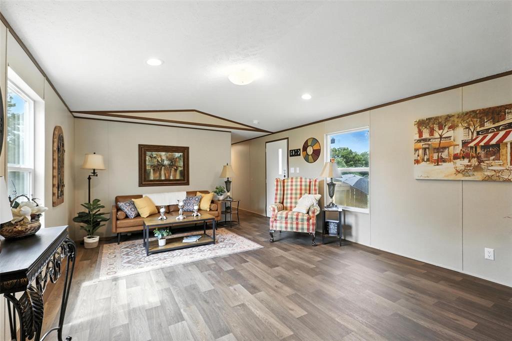 Lake Granbury Hbr Sec D - Residential Lease