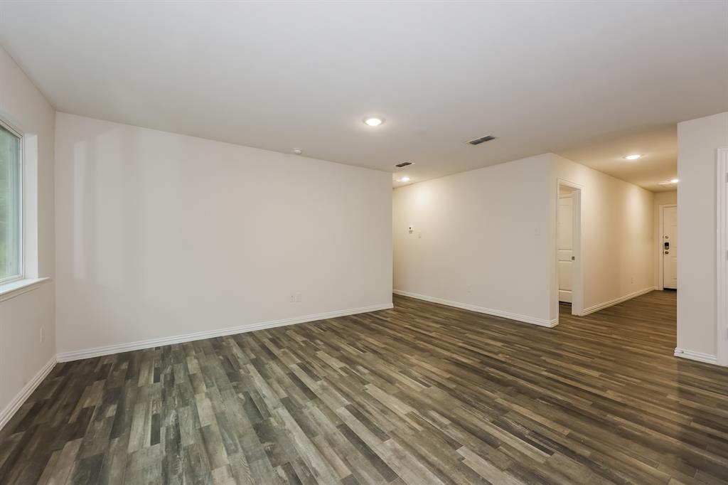 127 Holiday Drive
