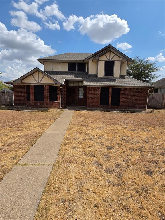 405 Raintree Circle