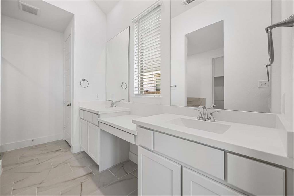 ArrowBrooke 60s - Residential