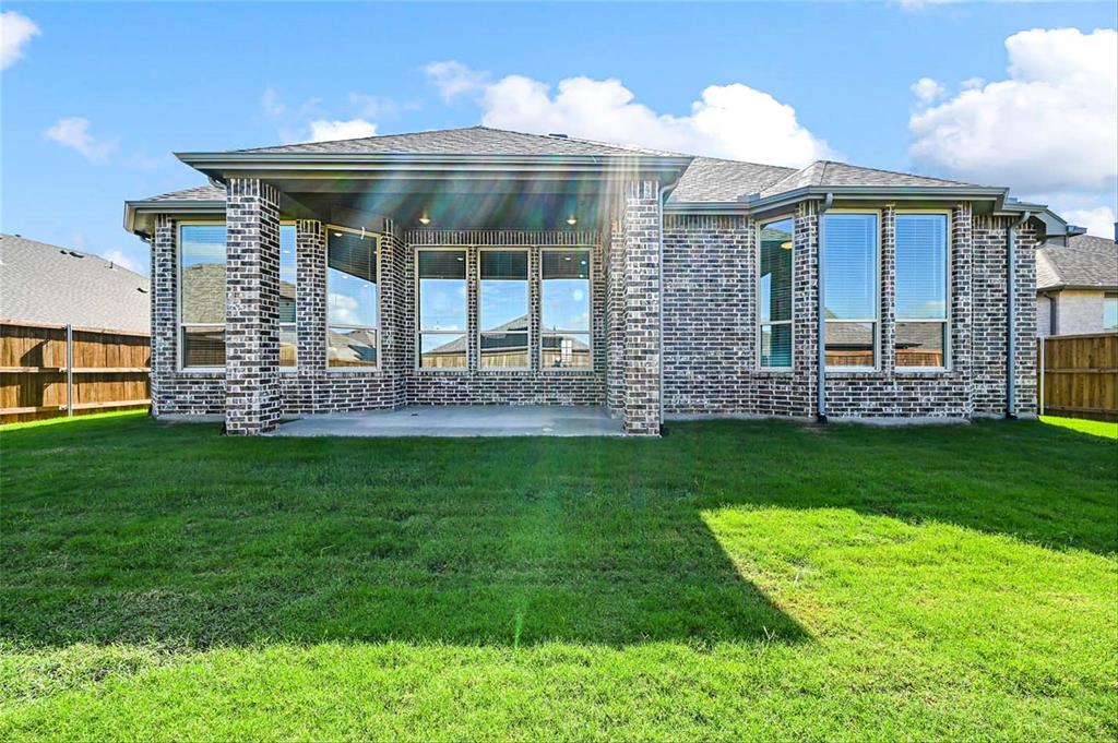 ArrowBrooke 60s - Residential