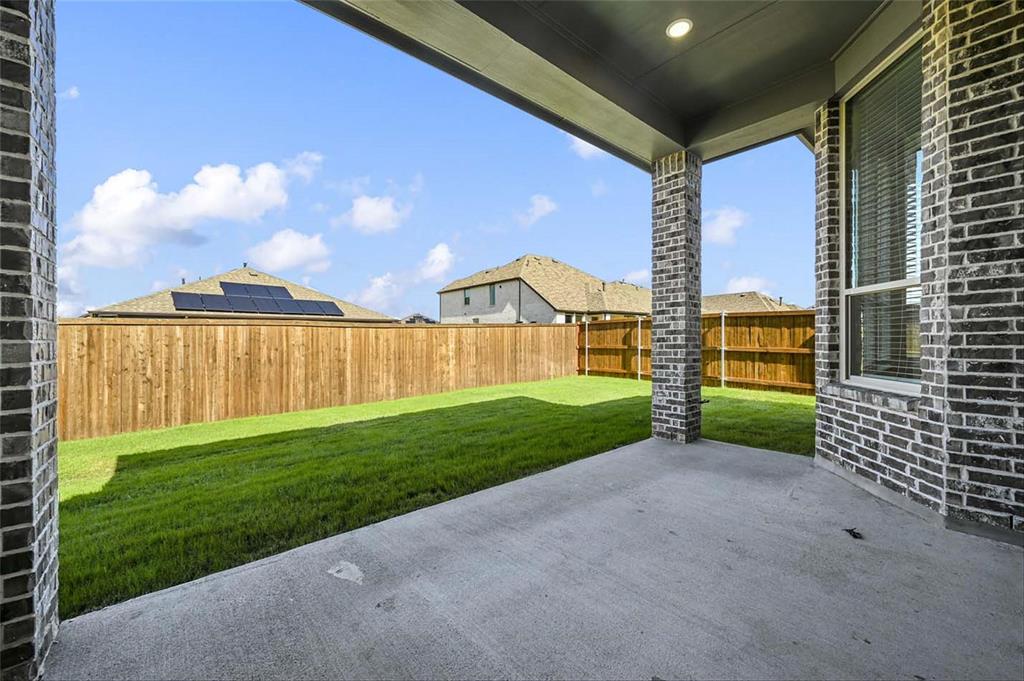 ArrowBrooke 60s - Residential