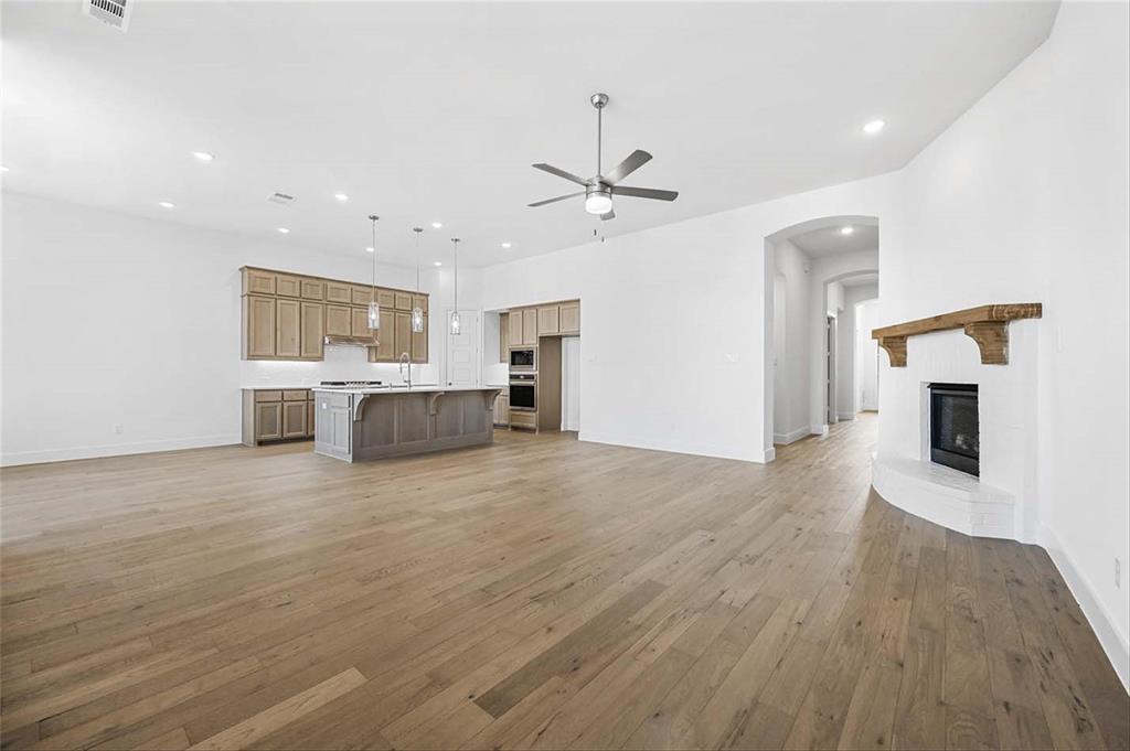 ArrowBrooke 60s - Residential