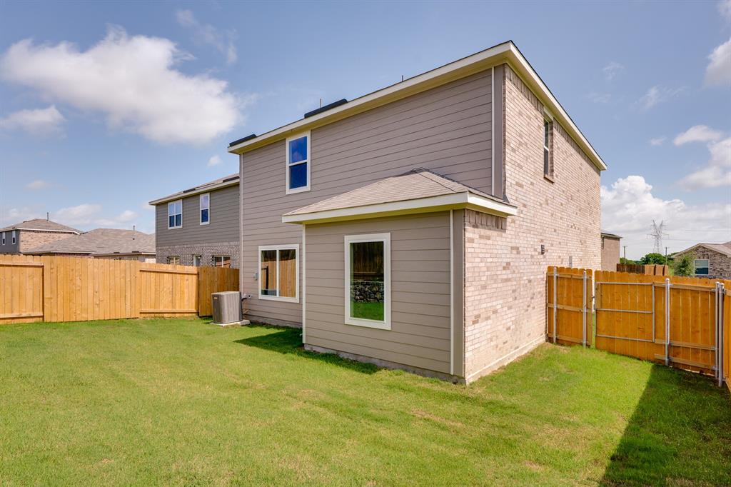 106 Thomas Paine Drive