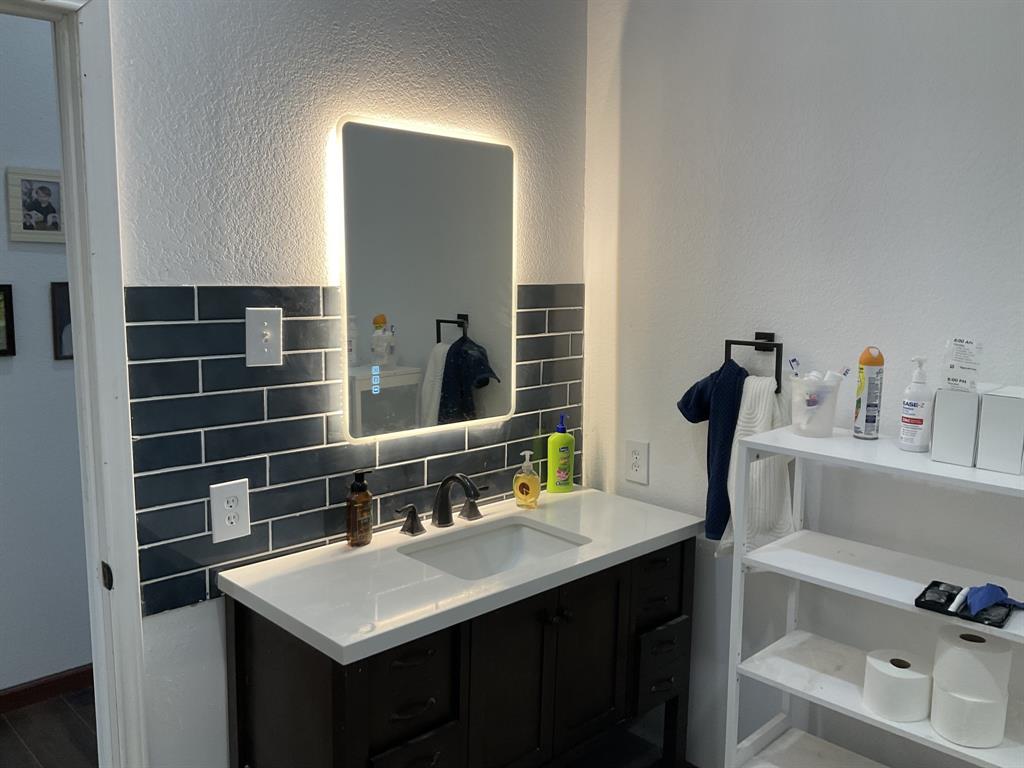 Platinum Ridge Esates - Residential