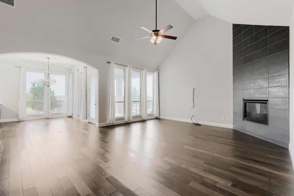 800 Agave Drive