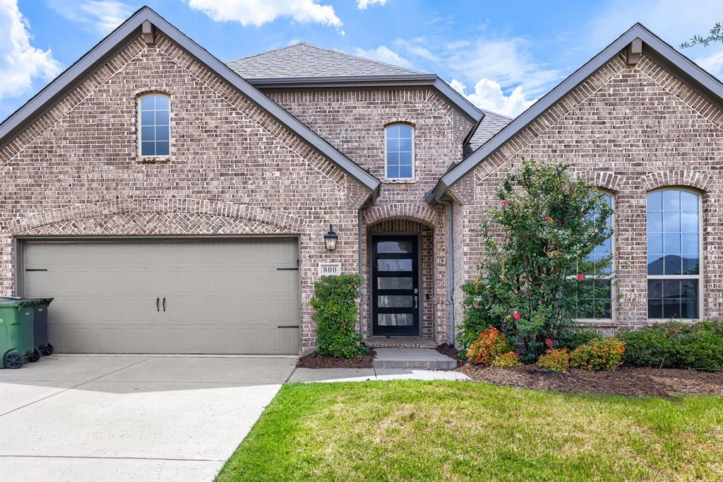 800 Agave Drive