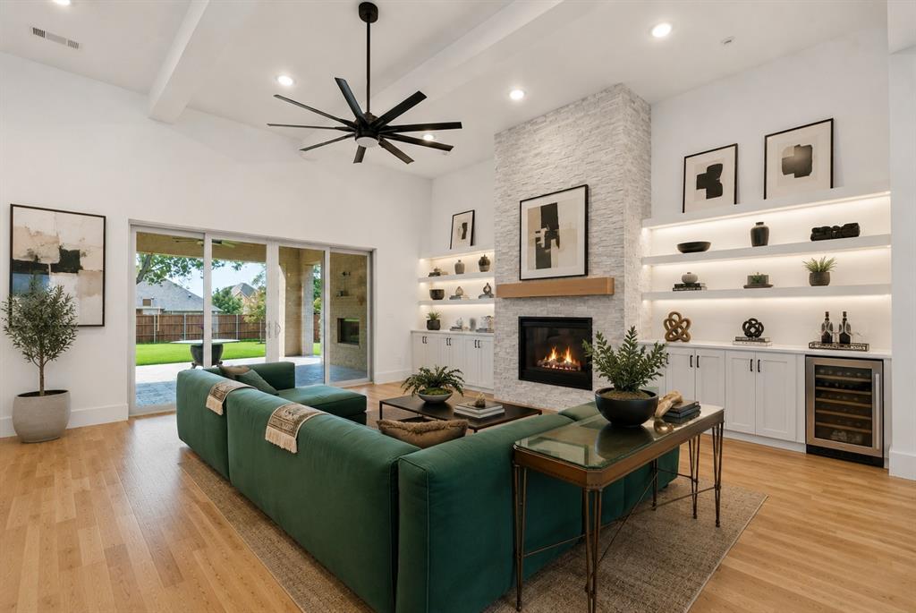 6112 Legacy Trail
