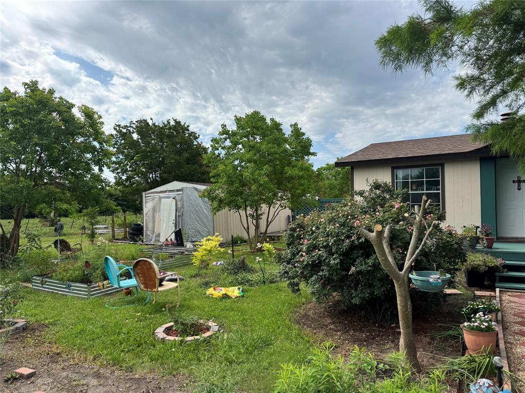 5631 Hillcrest Drive