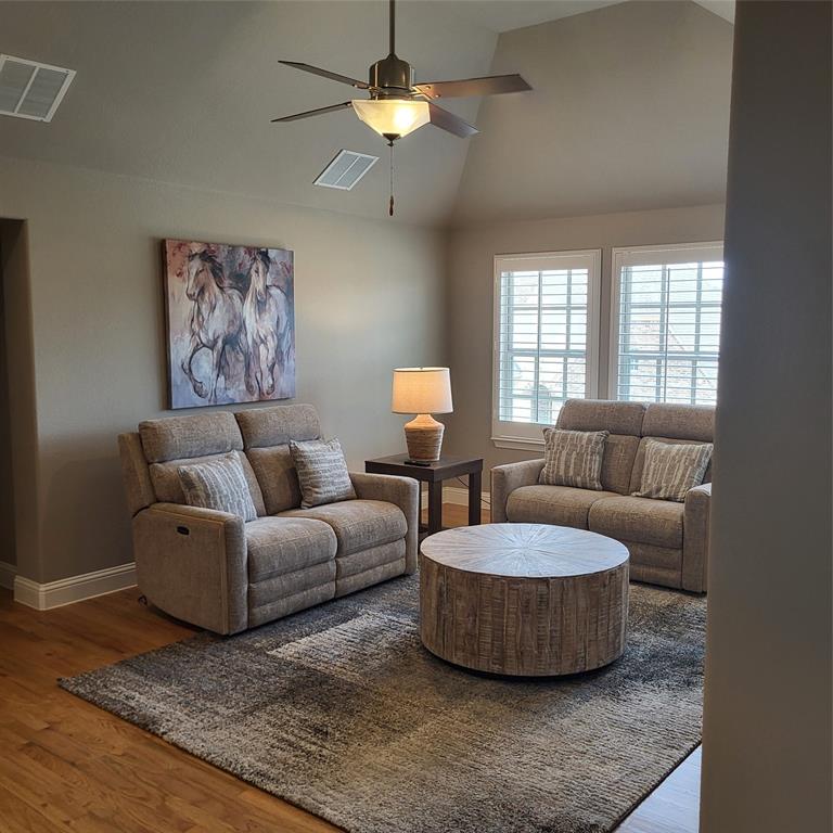 Lakeside Ph One - Residential