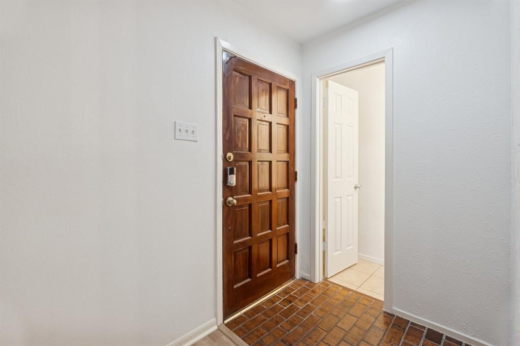 Waterfall Crossing Condo - Residential