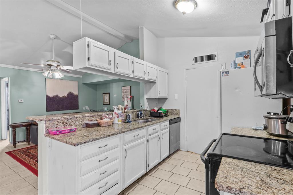 Colony 25 - Residential