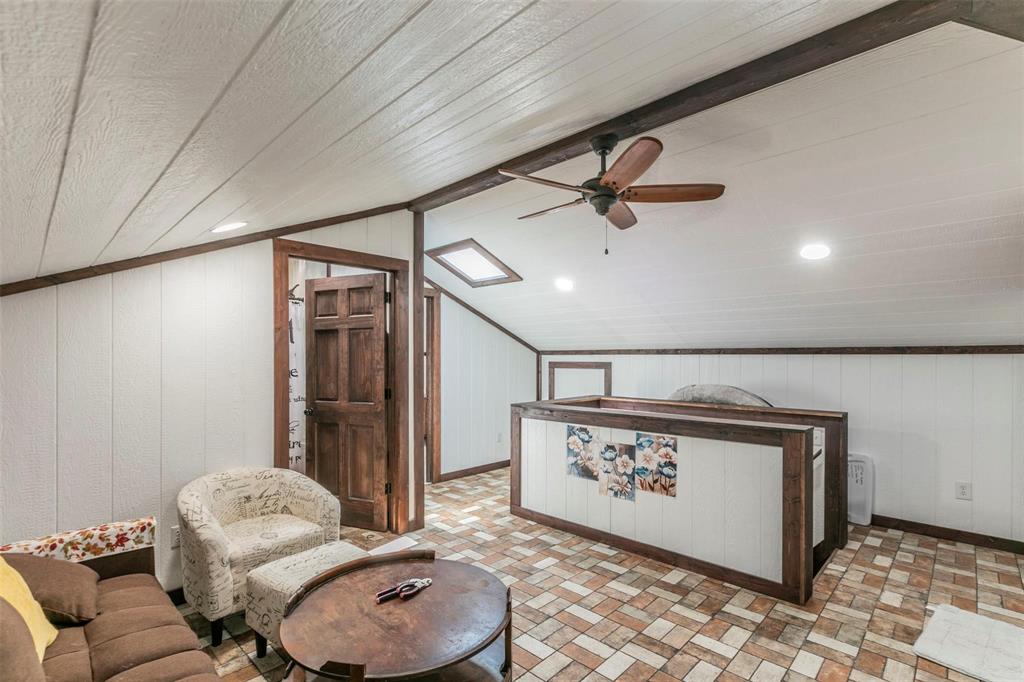 Charles Farnash Surv A-254 - Farm