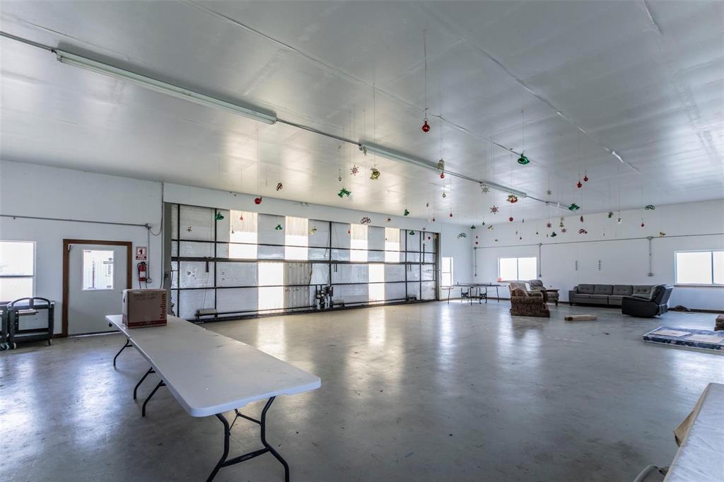 Charles Farnash Surv A-254 - Farm