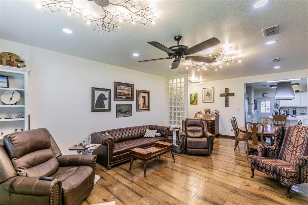 5805 County Road 301