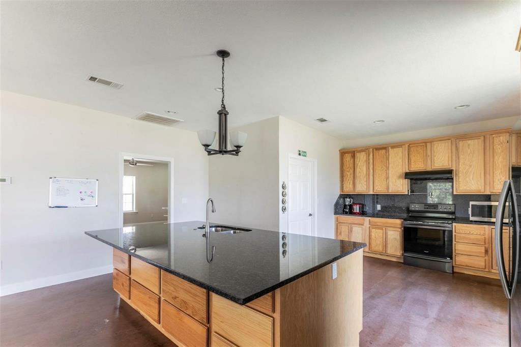 Charles Farnash Surv A-254 - Farm