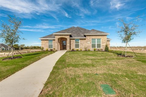 1525 N Carolina Avenue Lancaster TX 75134