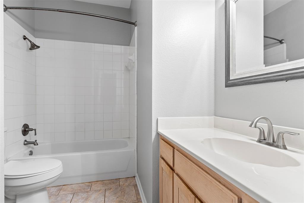 Valley View Add Ph III - Residential Lease