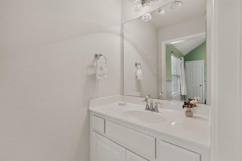 Tiny photo for 15827 Buffalo Creek Drive, Frisco, TX 75035 (MLS # 21340021)