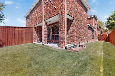 Tiny photo for 15827 Buffalo Creek Drive, Frisco, TX 75035 (MLS # 21340021)