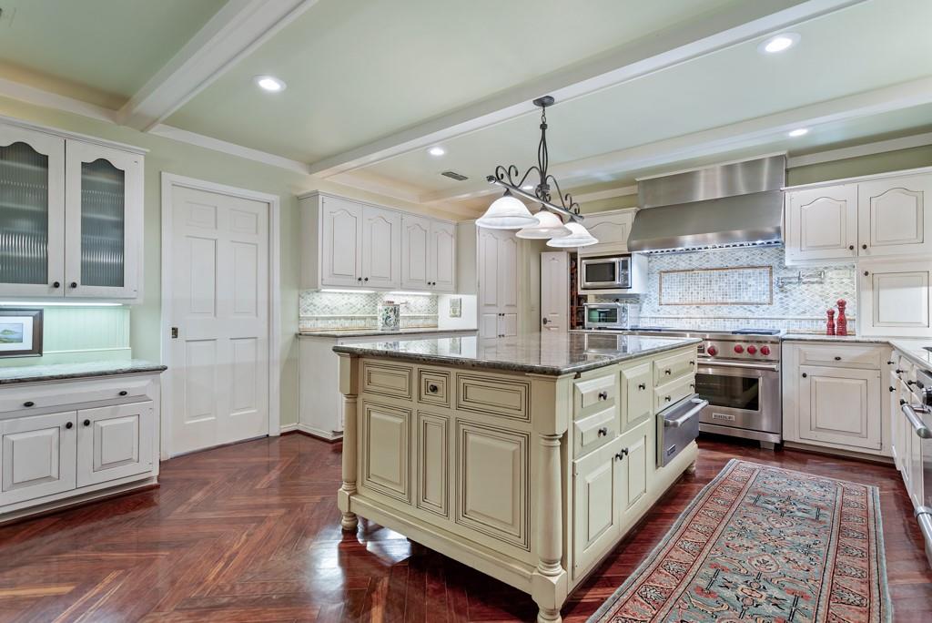 1513 Lake Park Circle