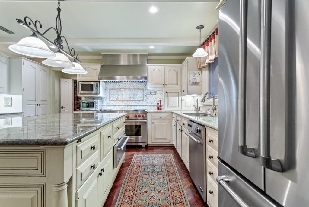 1513 Lake Park Circle