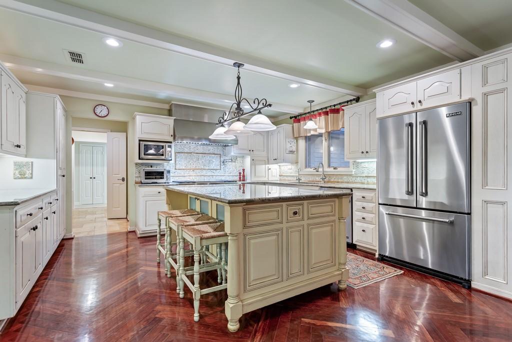 1513 Lake Park Circle