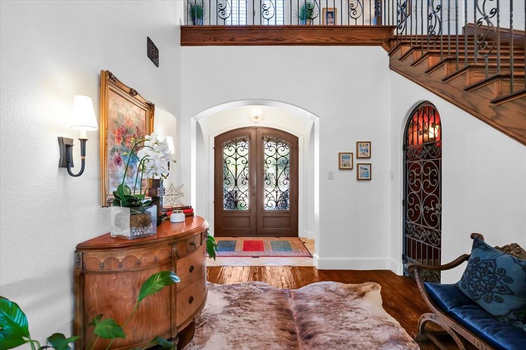 8441 Stone River Drive