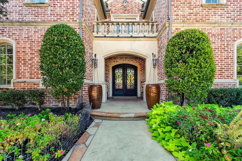 8441 Stone River Drive