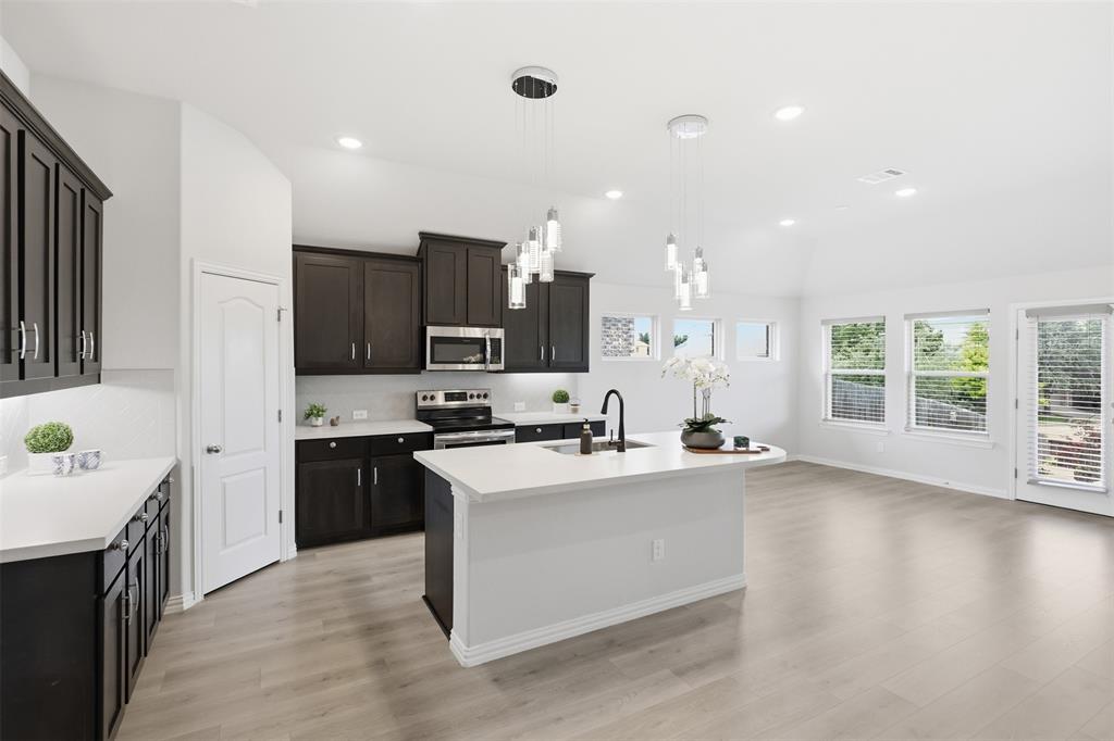 Highpoint Hill - Residential
