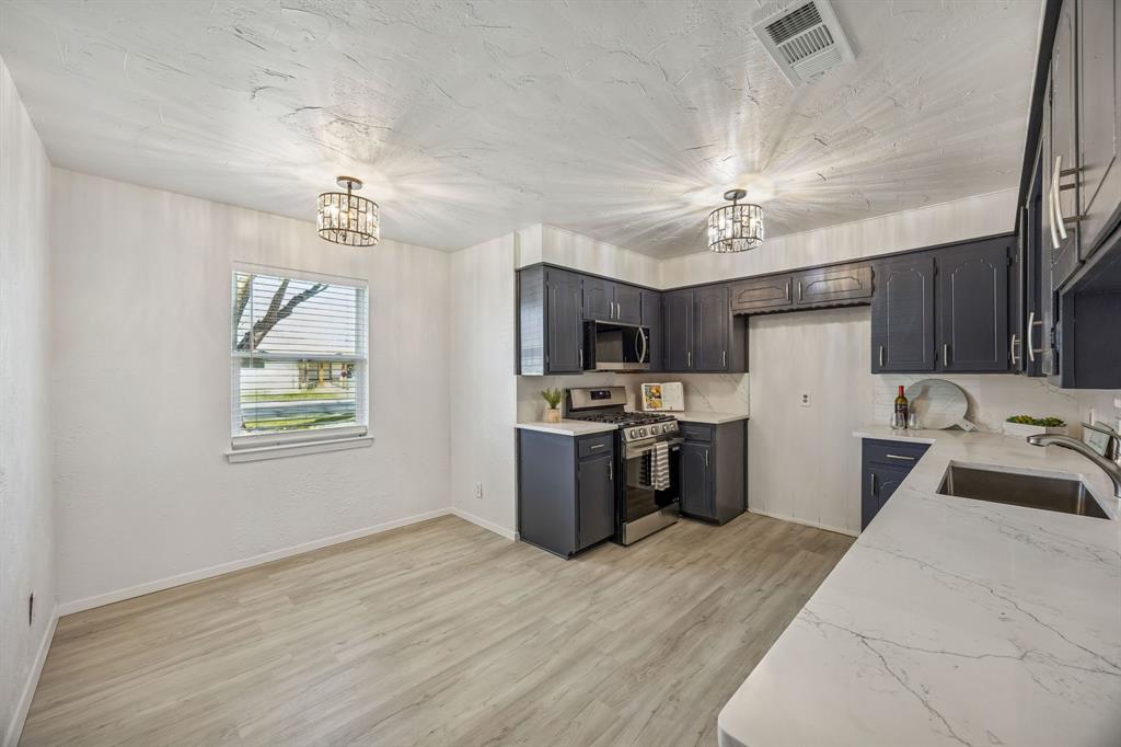 EAGLE HEIGHTS ADDITION-CROWLEY - Residential